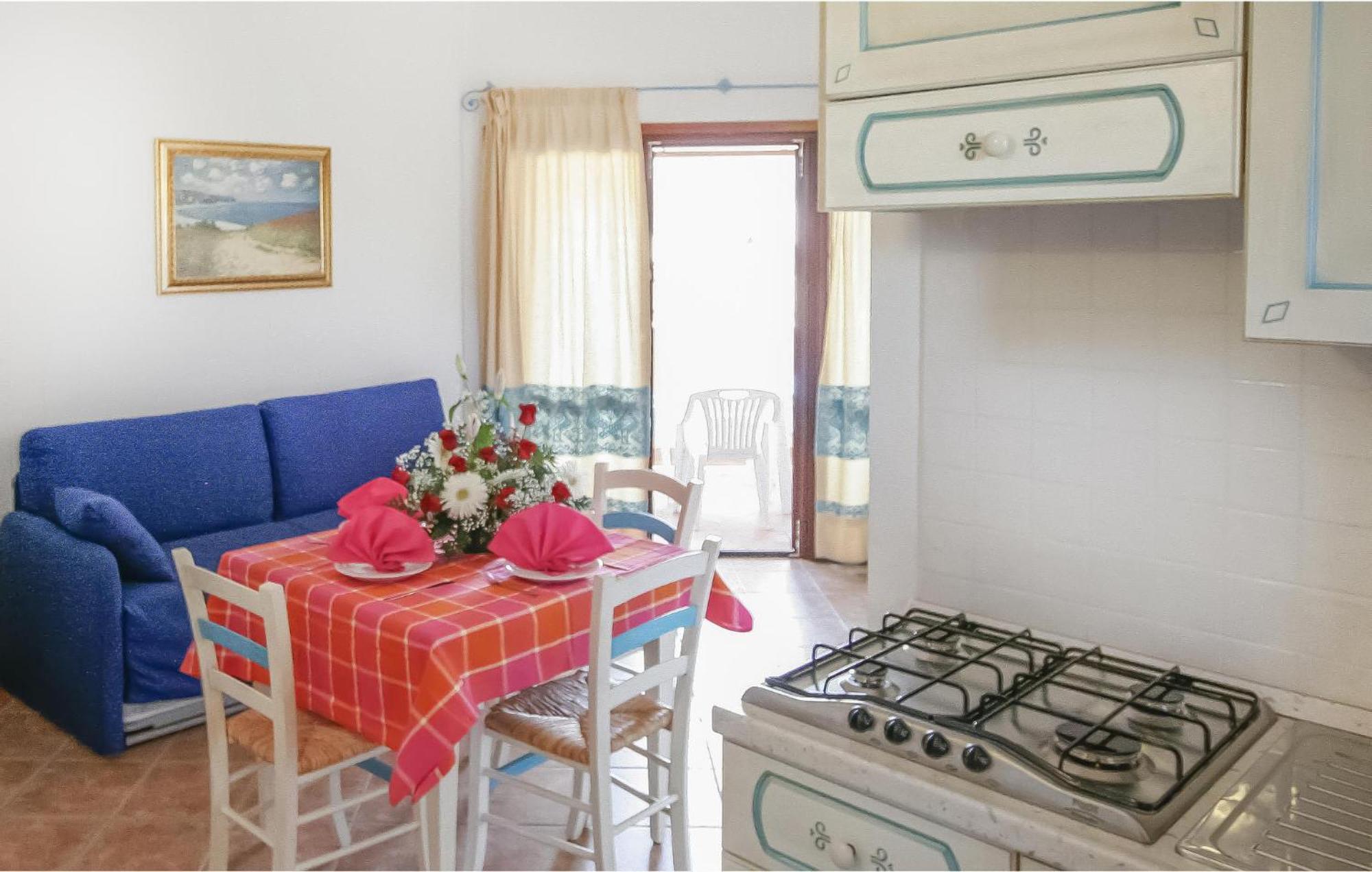 Nice Apartment In Golfo Aranci With Kitchen Exterior foto